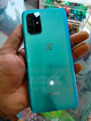 ওয়ানপ্লাস ৮টি ২৫৬ জিবি নীল
