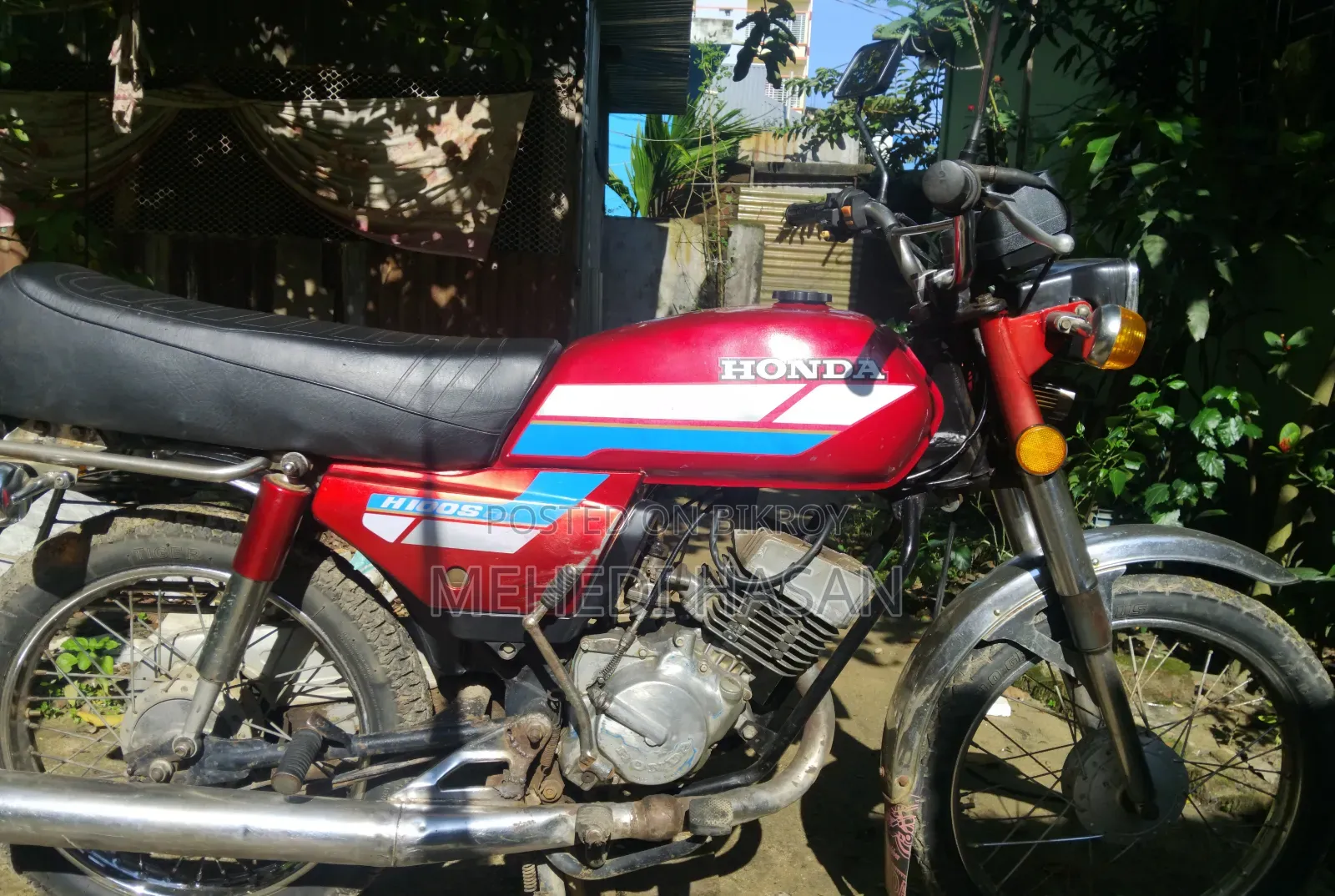 Honda 1996 Red