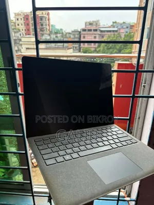 Laptop Microsoft Surface Laptop 2 8GB Intel Core i5 SSD 256GB