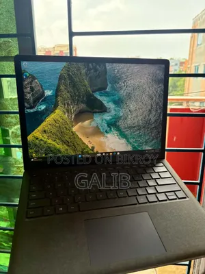 Laptop Microsoft Surface Laptop 2 8GB Intel Core i5 SSD 256GB