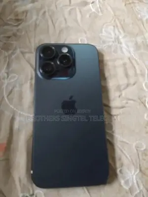 অ্যাপল আইফোন ১৫ প্রো ১২৮ জিবি নীল