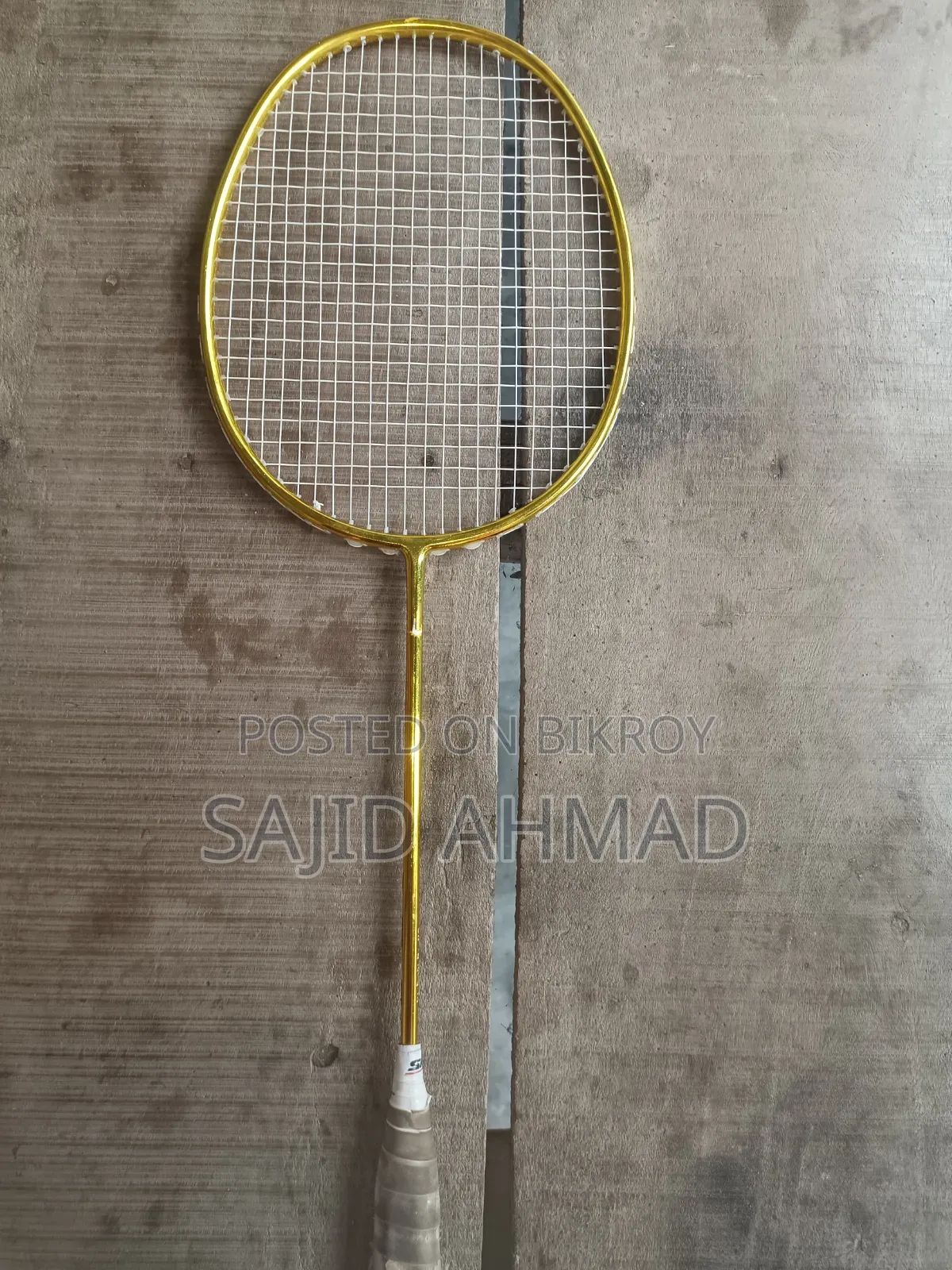 চিচিঙ্গী ফ্রেমের র‍্যাকেট