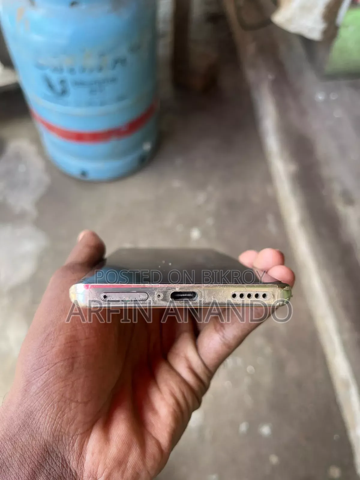 অনার এক্স৯সি ২৫৬ জিবি অরেঞ্জ