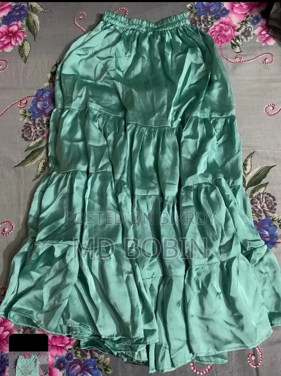 ড্রেস বিক্রি