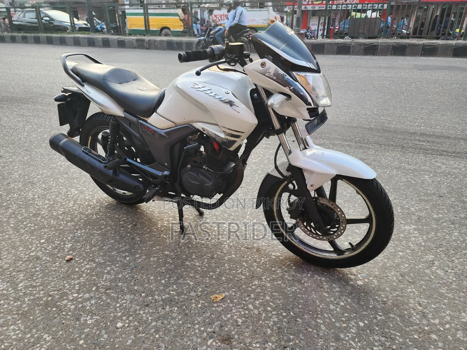 Hero Hunk 2018 White