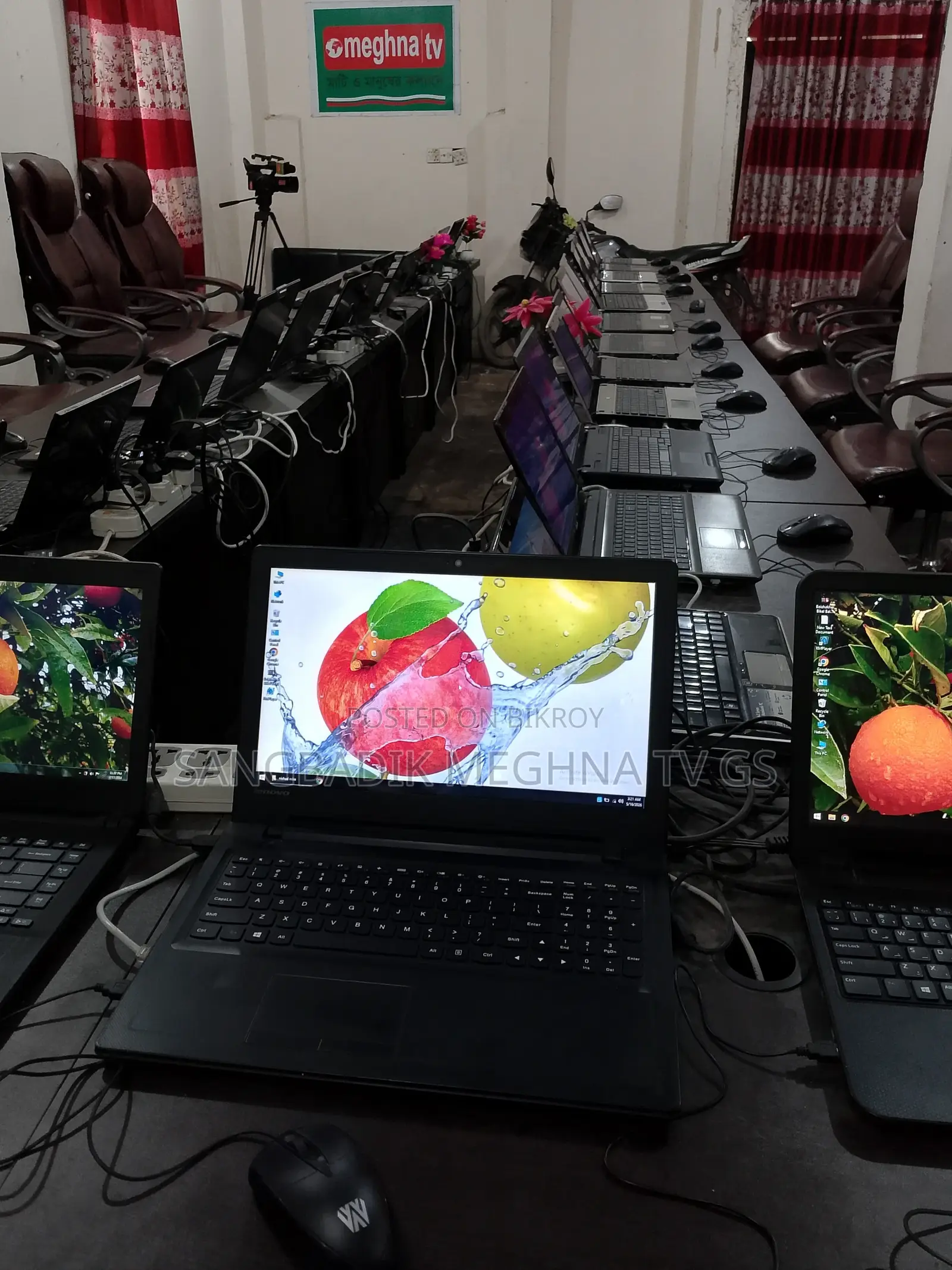 ল্যাপটপ Lenovo 8GB AMD Ryzen SSD 512GB