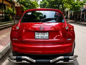 Nissan Juke 2011 Red