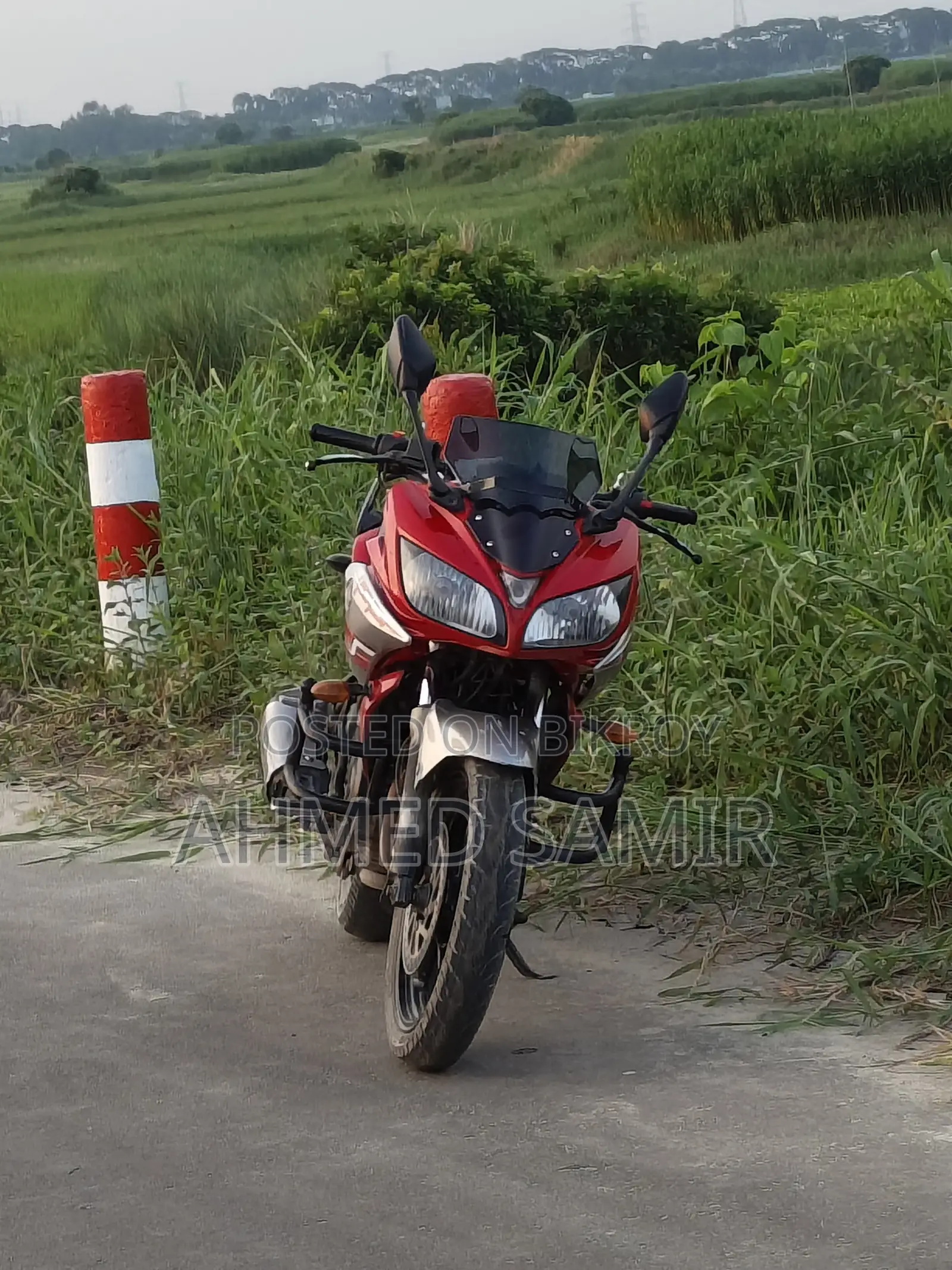Yamaha 2016 Red