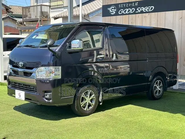 Toyota HiAce 2023 Black