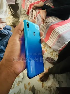 Huawei Y7 32 GB Blue