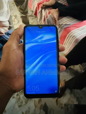 Huawei Y7 32 GB Blue