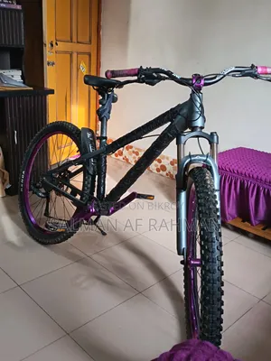Going abroad, selling cycle at low price!