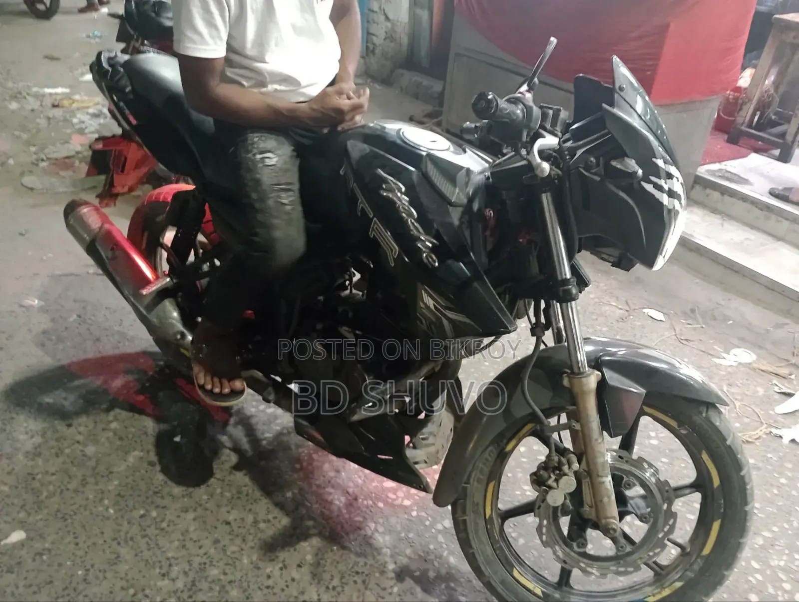TVS Apache RTR 160 2V 2017 Black