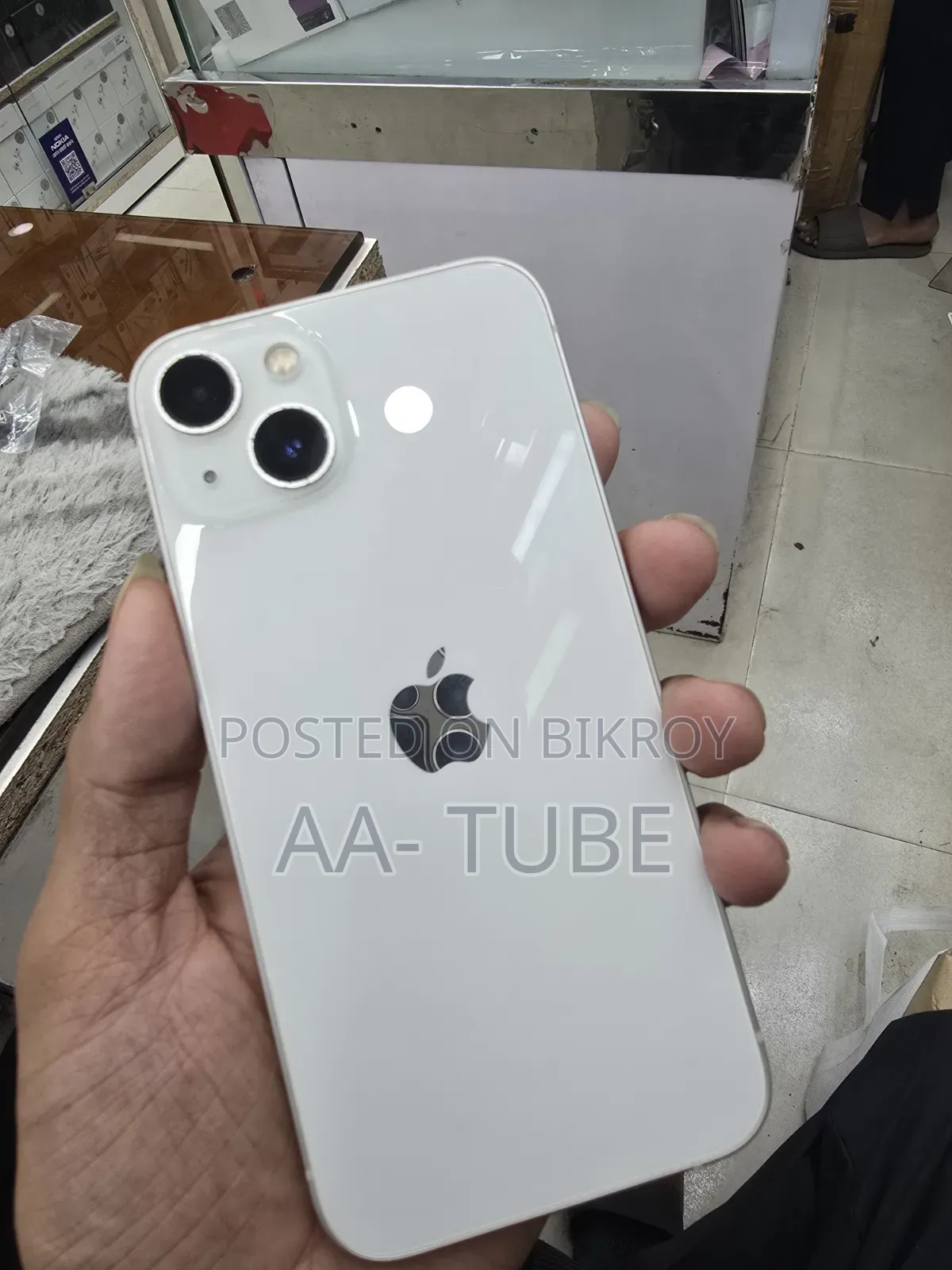 অ্যাপল আইফোন ১৩ ১২৮ জিবি সাদা