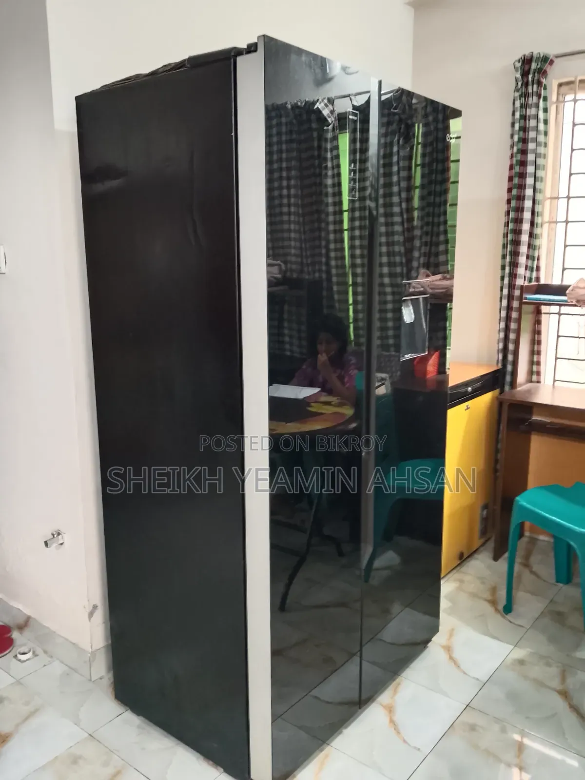 Eco+ 566 Liter Side by Side Glass Door Fridge Black