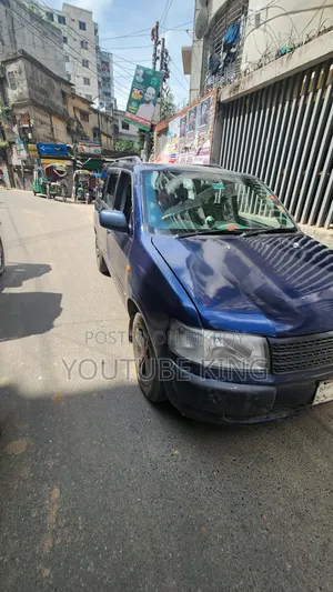 টয়োটা প্রোবক্স ২০০৪ নীল