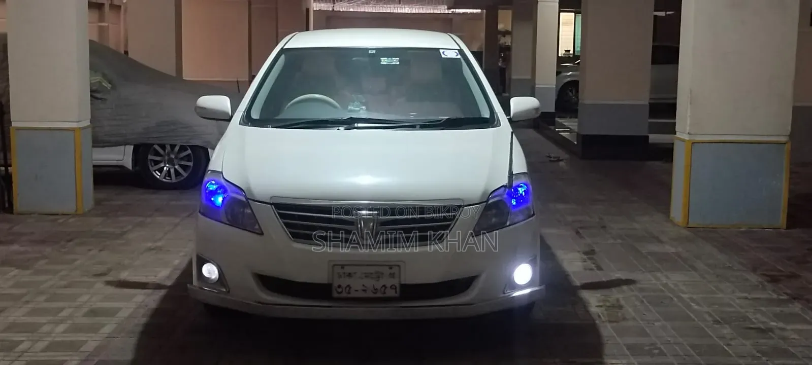 টয়োটা প্রিমিও ২০০৯ পার্ল