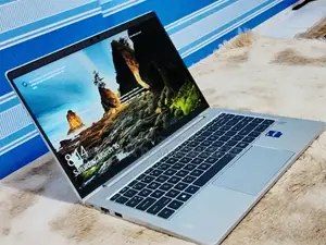 Laptop HP 4gb Intel SSD 500gb