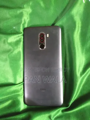 Xiaomi Pocophone F1 128 GB Black