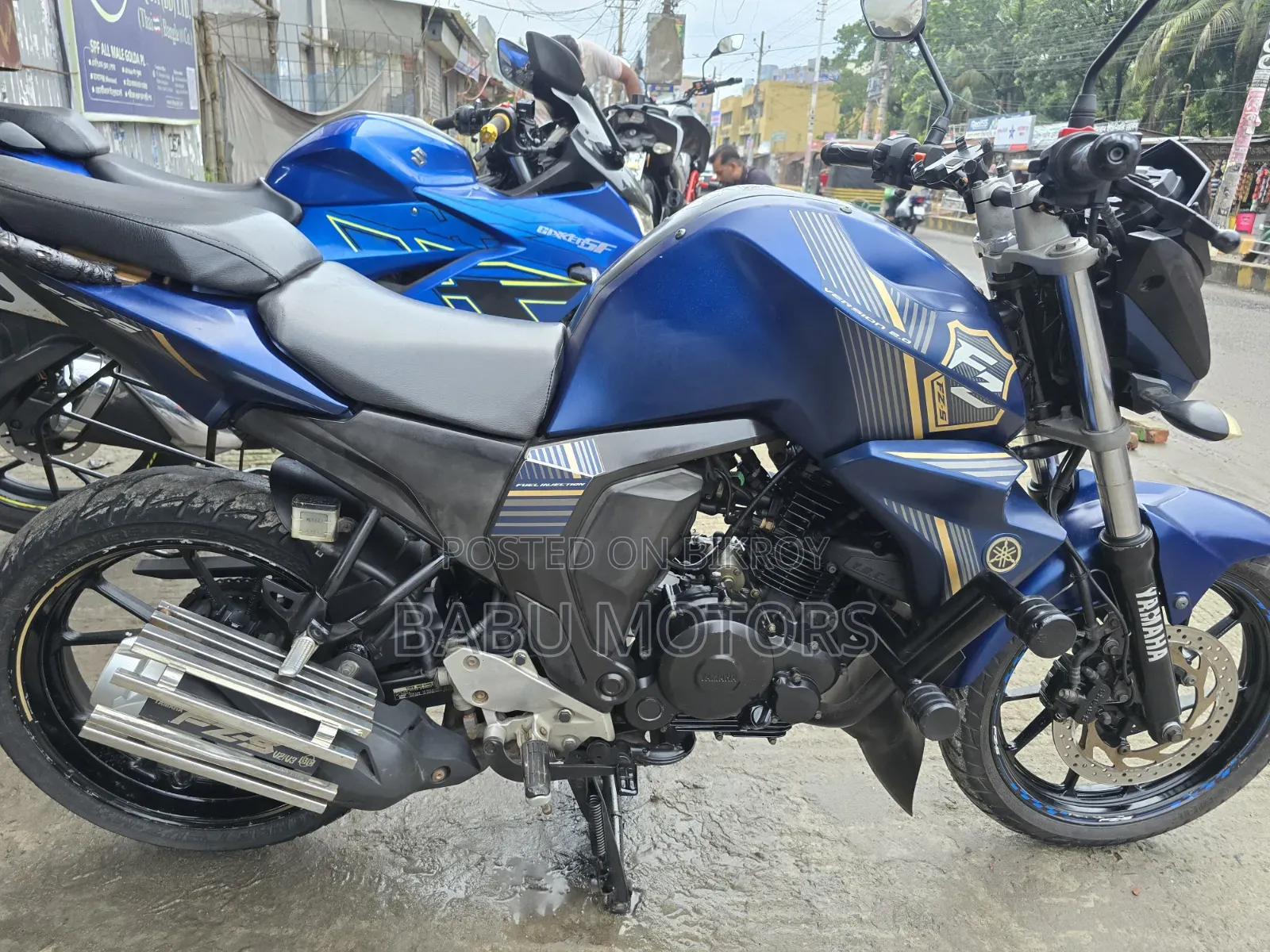ইয়ামাহা এফজেড ২০১৯ নীল