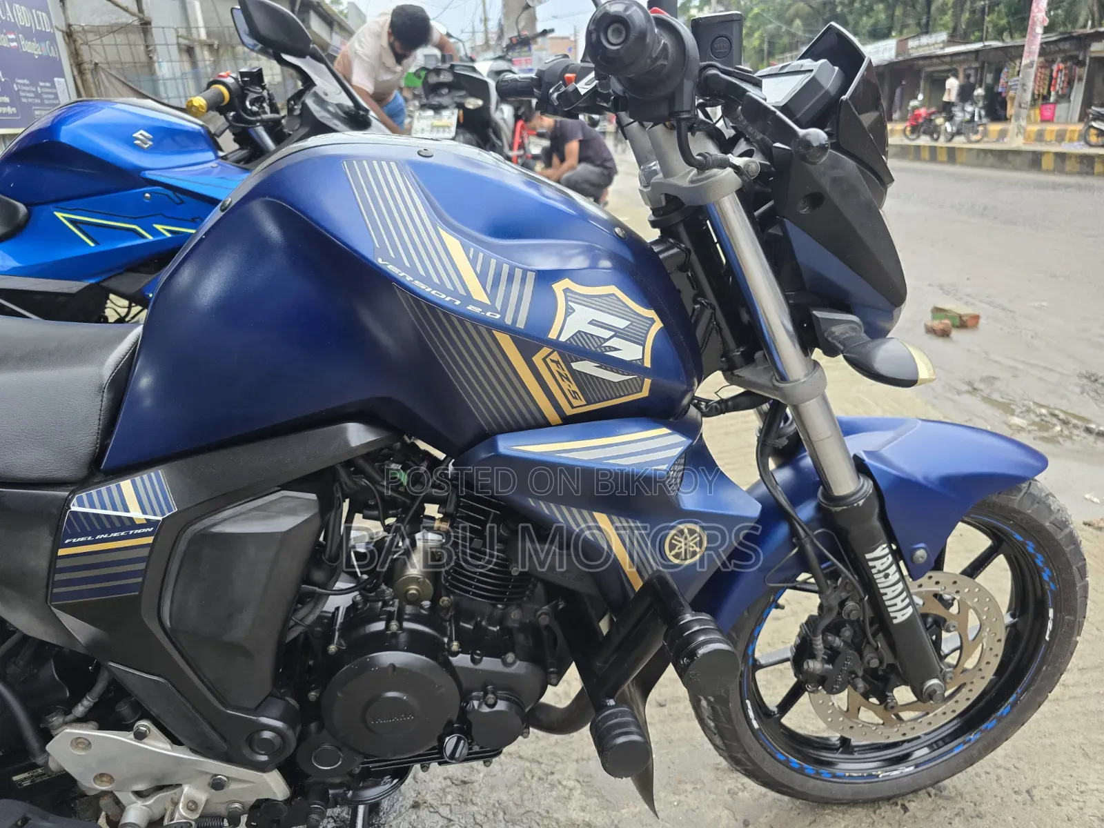 ইয়ামাহা এফজেড ২০১৯ নীল