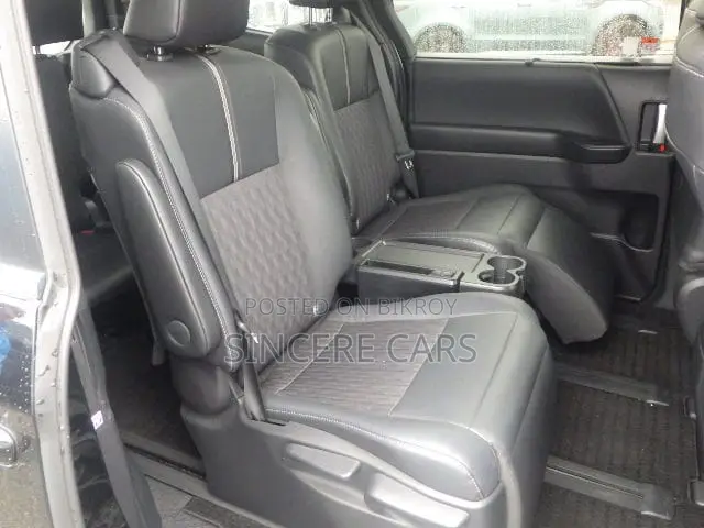 Toyota Noah 2022 Black