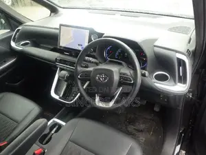 Toyota Noah 2022 Black
