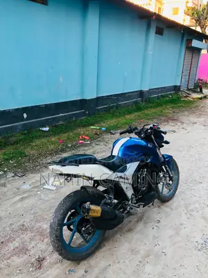 New TVS Apache 160 4V 2019 Blue