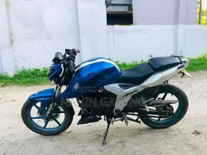 New TVS Apache 160 4V 2019 Blue