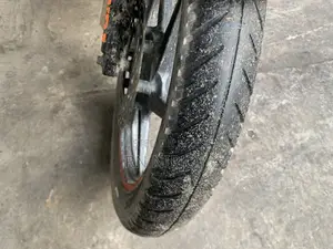 হন্ডা সিবি ২০১৬ রেড