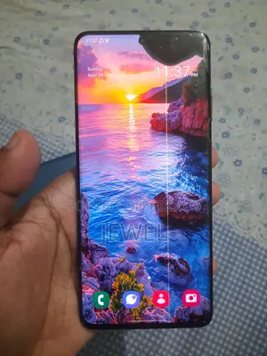 স্যামসাং গ্যালাক্সি এস২০ প্লাস ১২৮ জিবি ব্ল্যাক