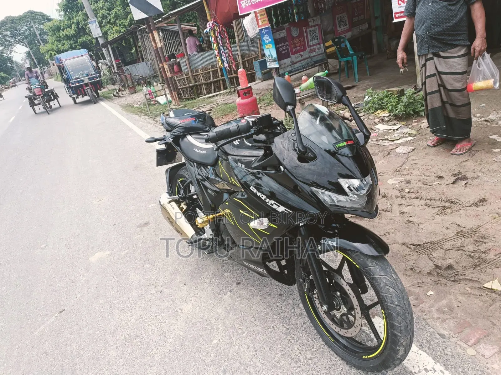 নতুন সুজুকি জিক্সার এফআই এবিএস ২০২৩ ব্ল্যাক