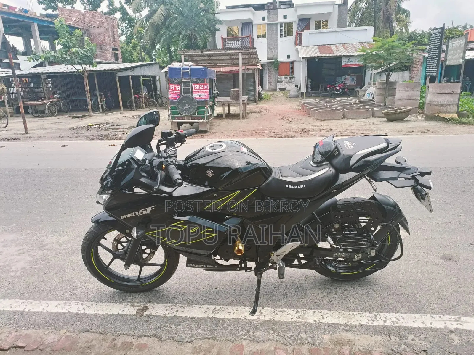 নতুন সুজুকি জিক্সার এফআই এবিএস ২০২৩ ব্ল্যাক