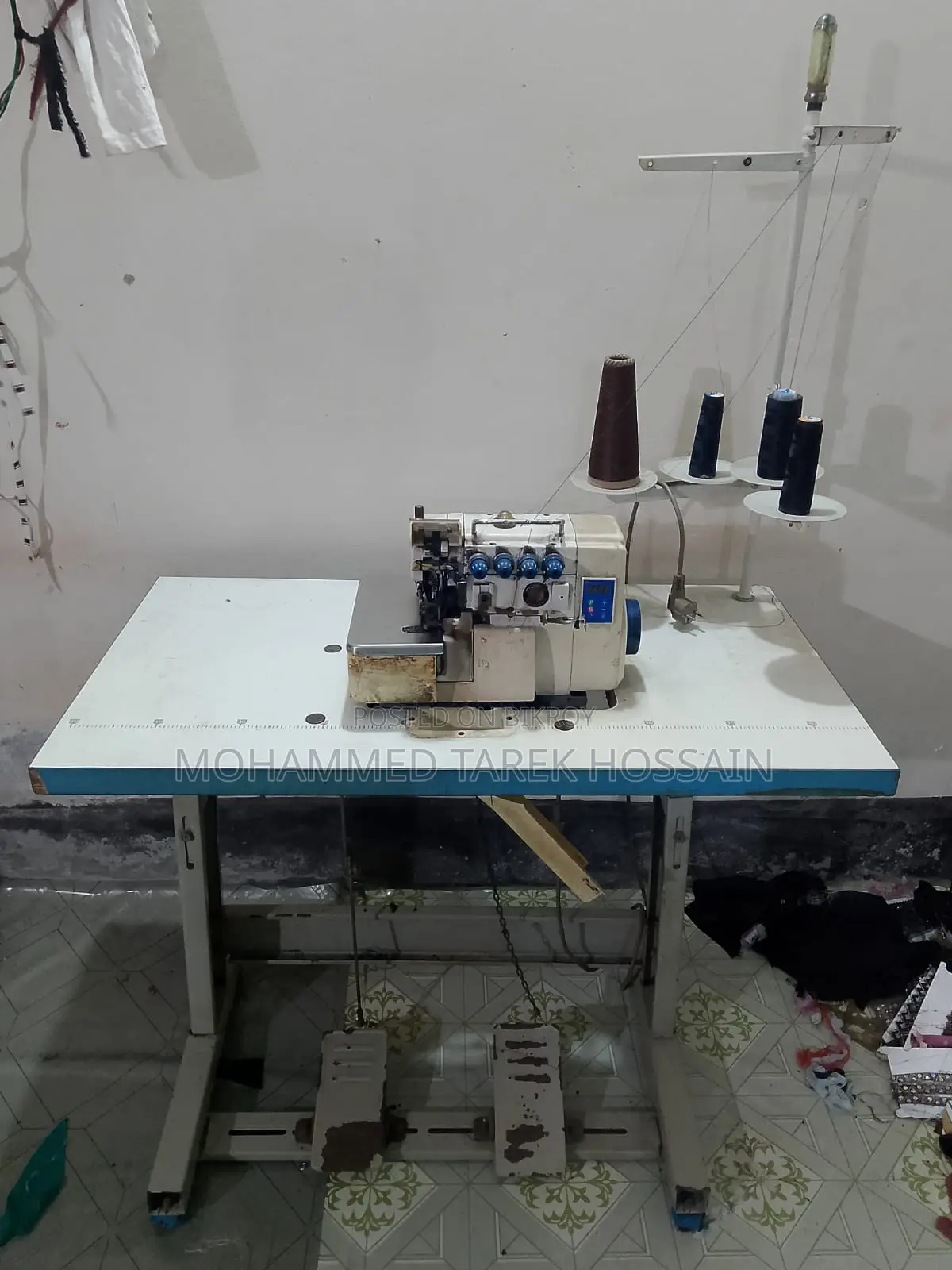 Jack Overlock Sewing Machine