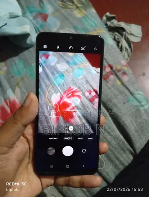 স্যামসাং গ্যালাক্সি এ১২ ৬৪ জিবি ব্ল্যাক