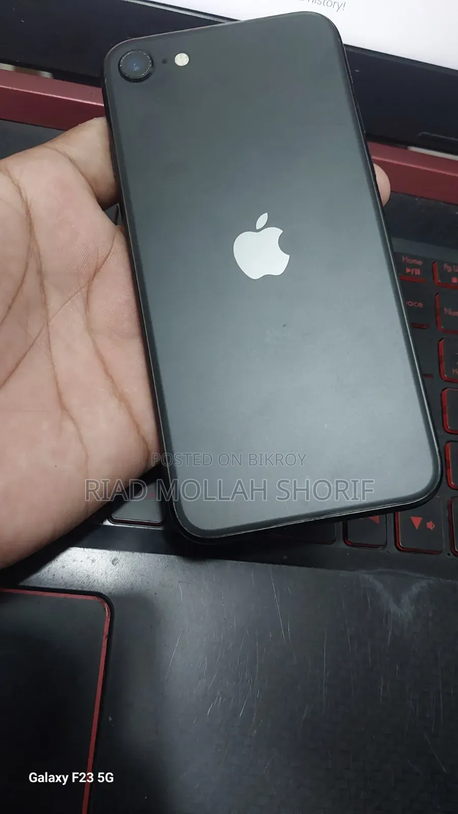 অ্যাপল আইফোন এসি (২০২০) ২৫৬ জিবি কালো