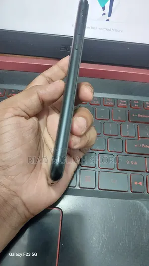 অ্যাপল আইফোন এসি (২০২০) ২৫৬ জিবি কালো