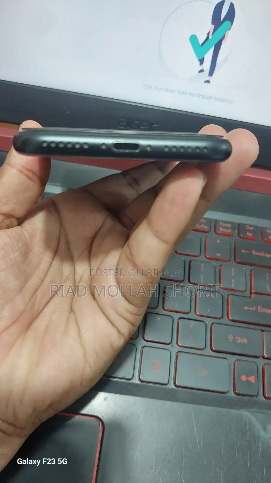 অ্যাপল আইফোন এসি (২০২০) ২৫৬ জিবি কালো