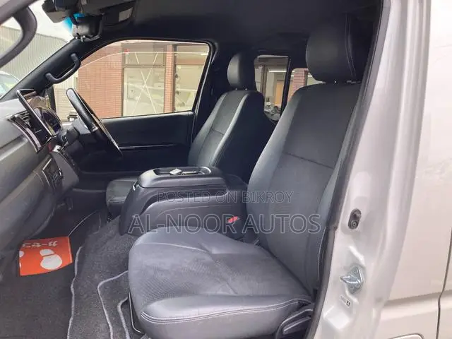 Toyota HiAce ২০২১
