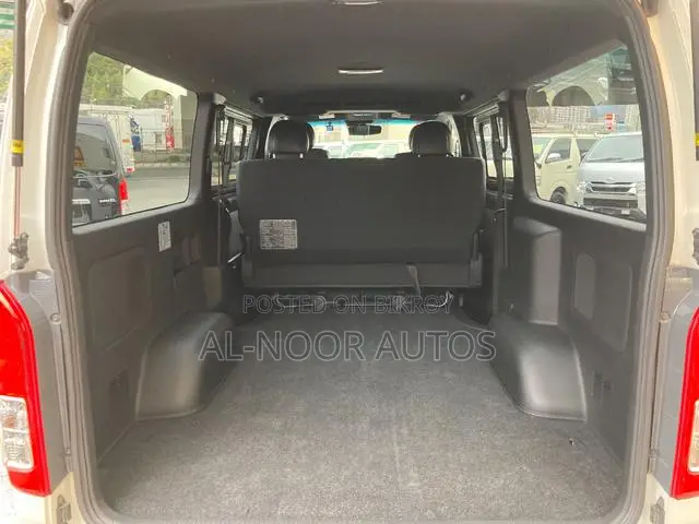 Toyota HiAce ২০২১