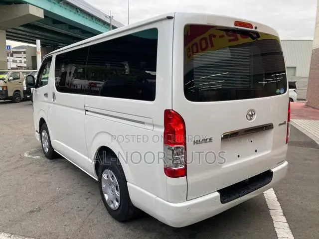 Toyota HiAce ২০২১
