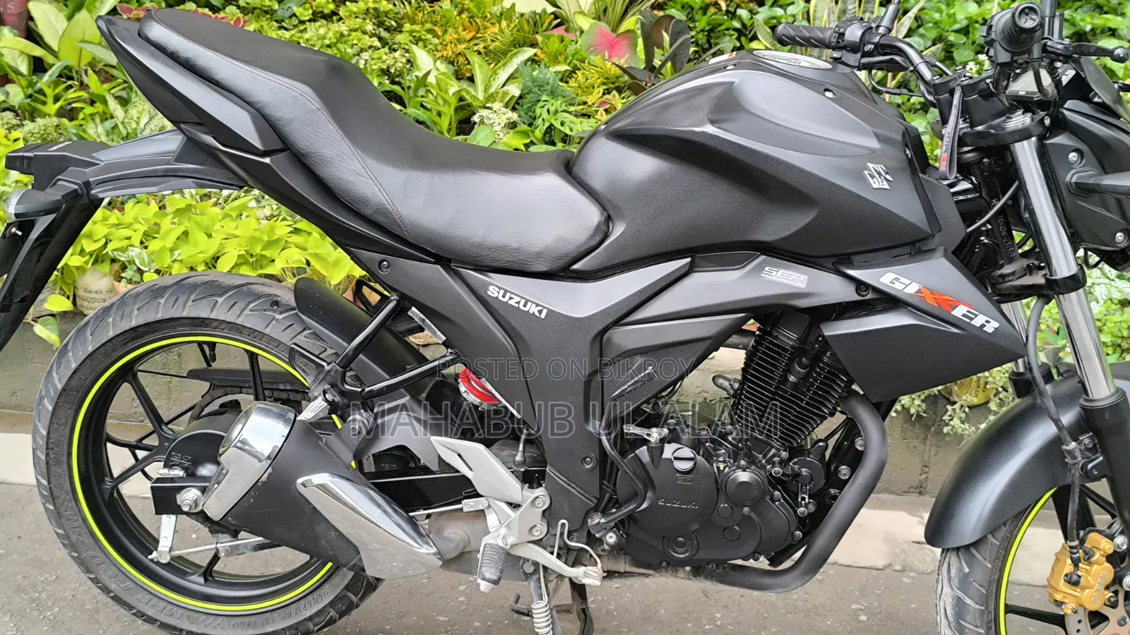 সুজুকি জিক্সার মনোটোন ২০২৫ ব্ল্যাক