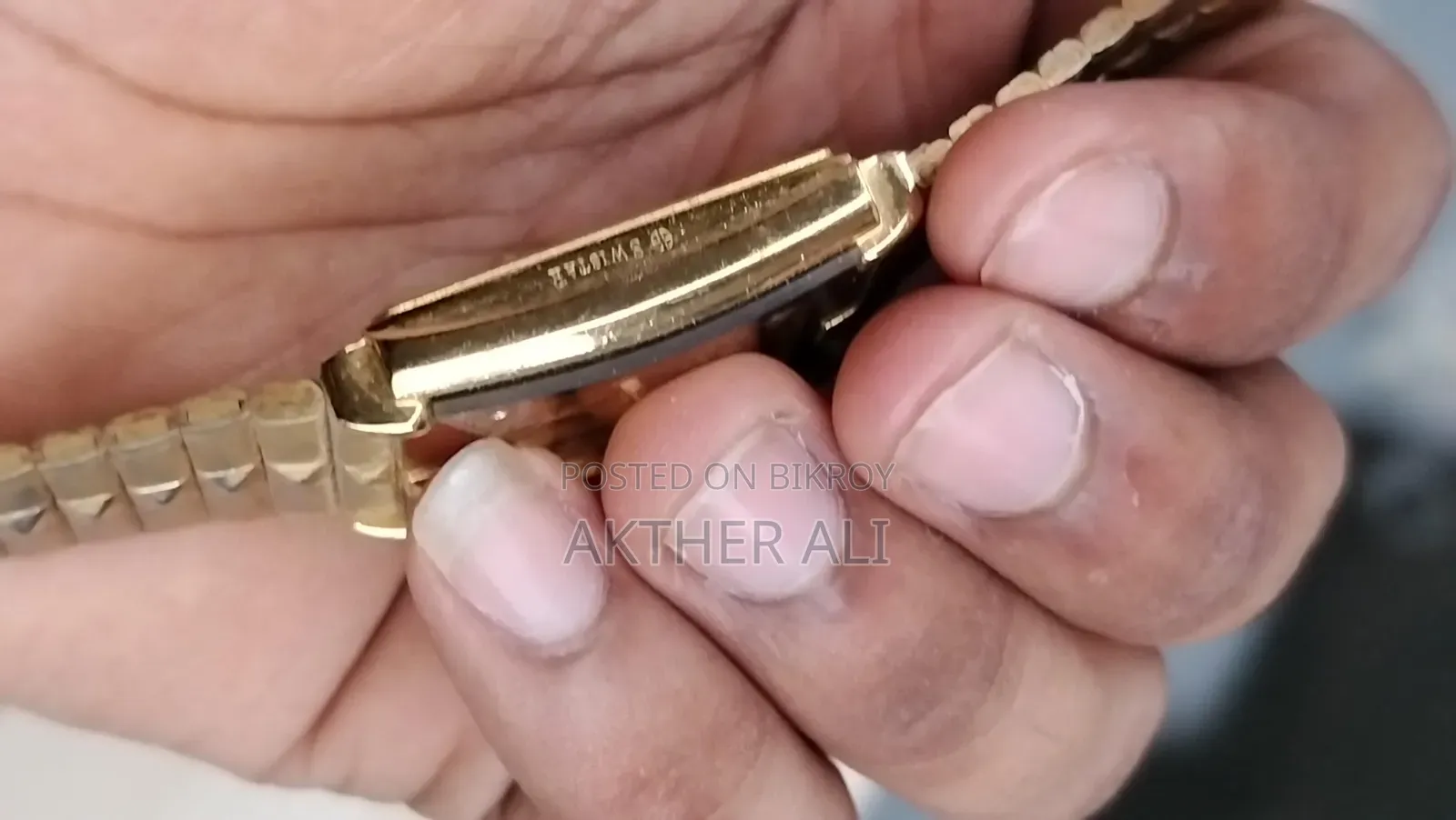 Swistar Swiss Quartz 9570M Gold-Plated Rectangle Dress Watch