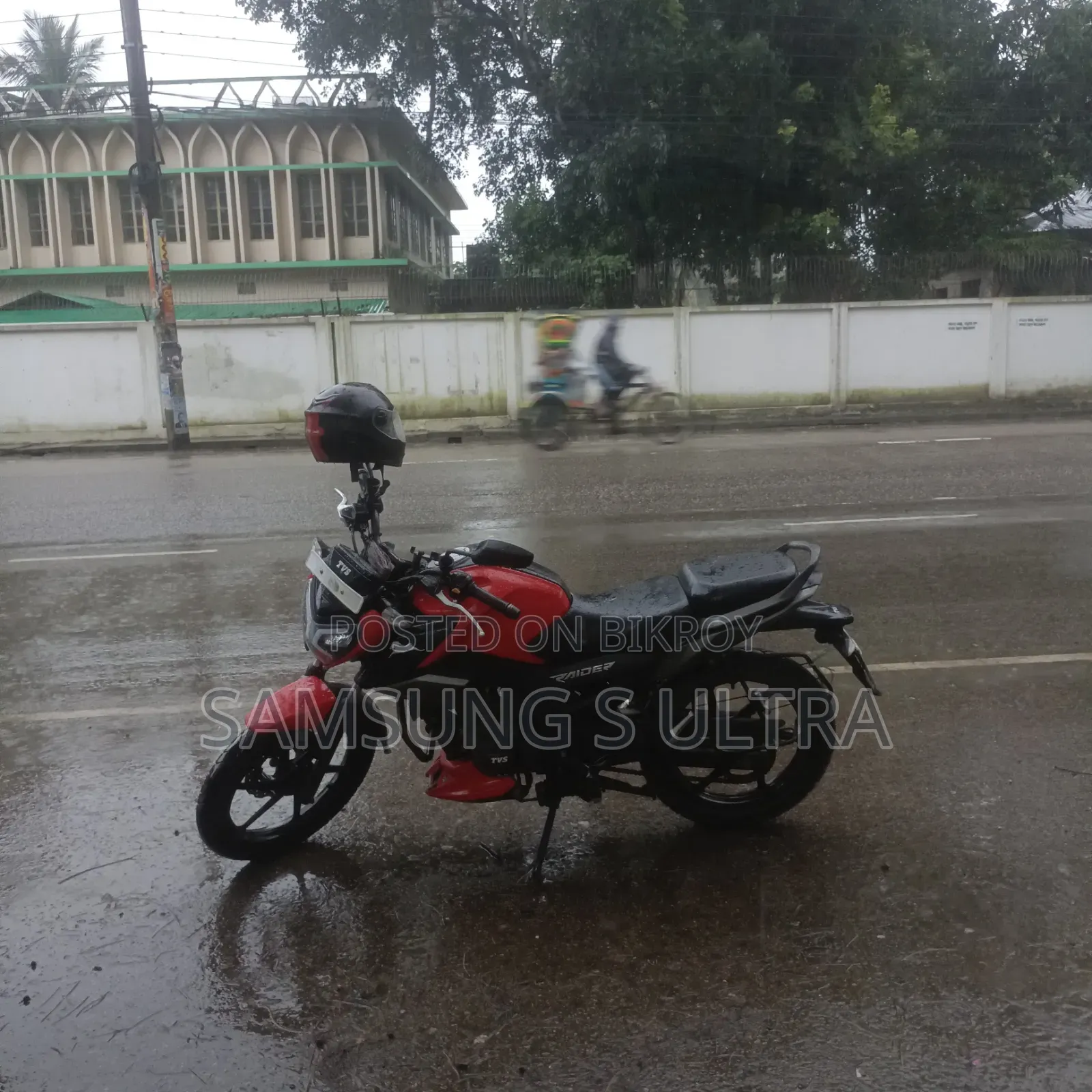 TVS Raider 125 2022 Red