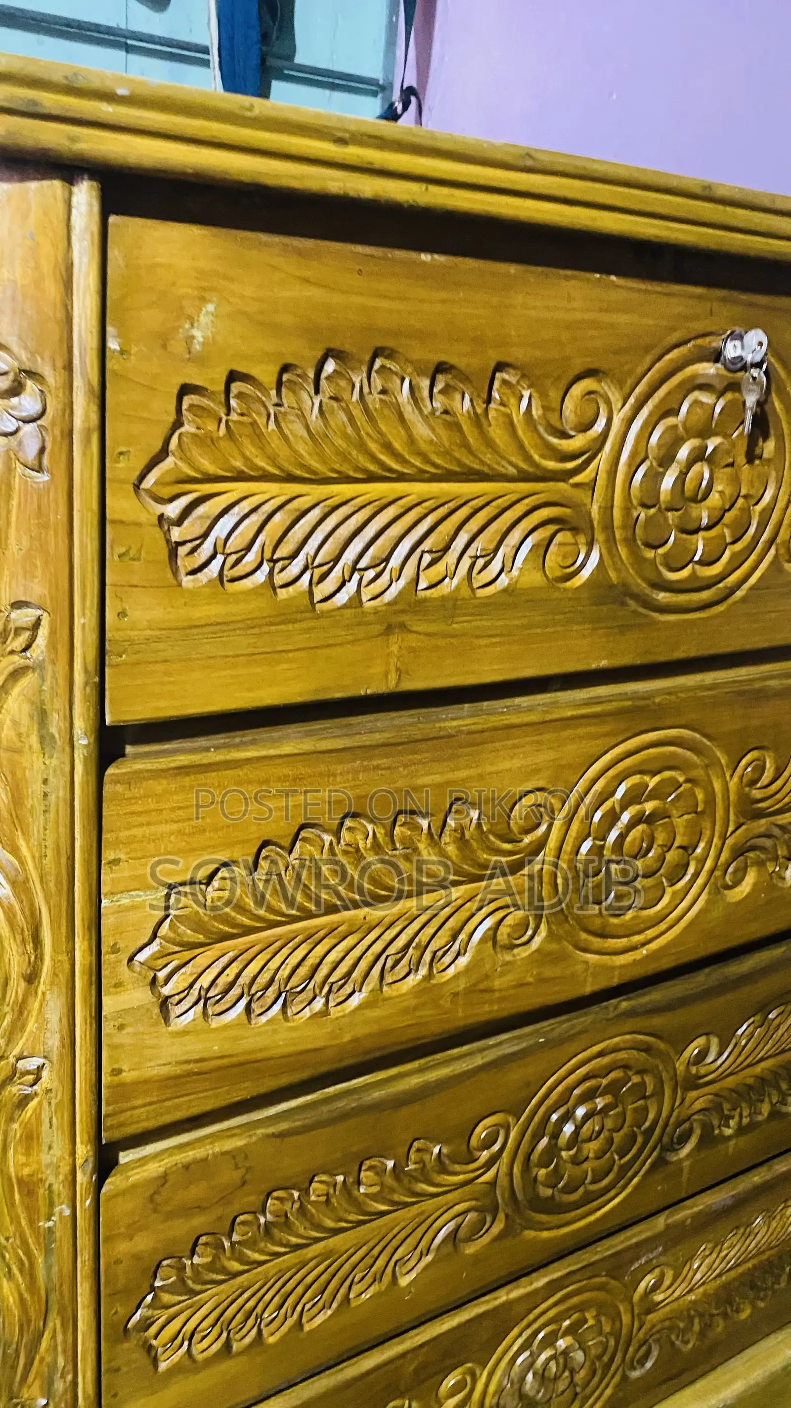Wardrobe Sell