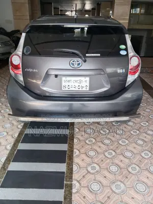Toyota Aqua 2016 Matt Black