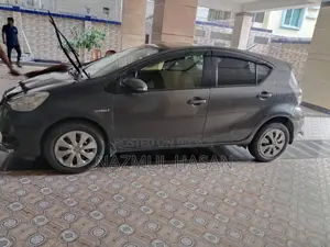 Toyota Aqua 2016 Matt Black