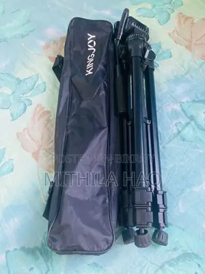 ডিএসএলআর ক্যামেরা স্ট্যান্ড