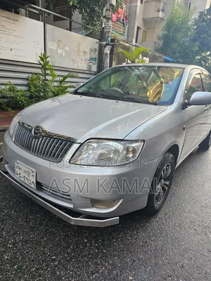 টয়োটা করোল্লা ২০০৪ সিলভার