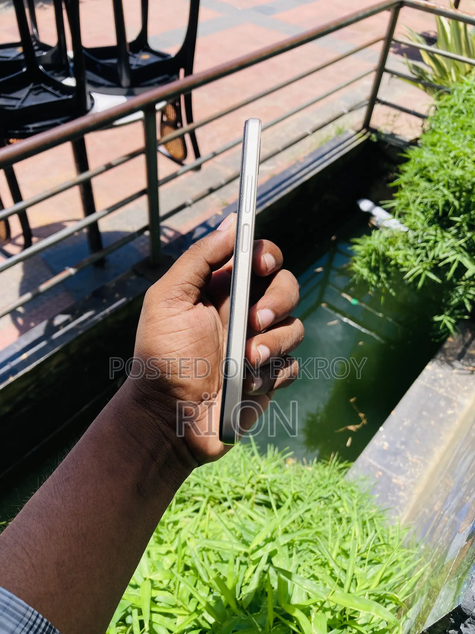 অপ্পো এ১৭কে ৬৪ জিবি গোল্ড